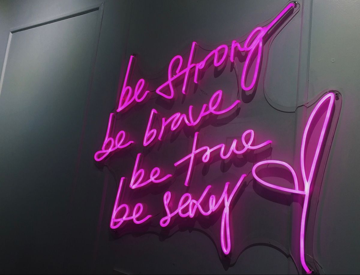 Motivational LED neon sign study room UK
